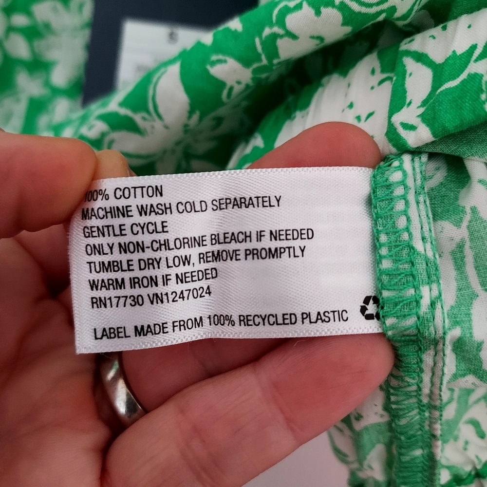 Bundle (2) Universal Thread Puff sleeve crop tops… - image 5